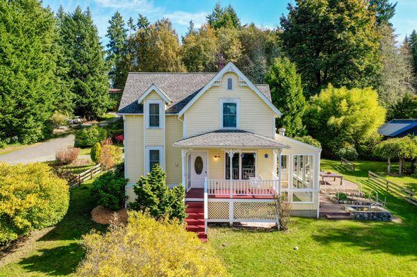 Sun-filled farmstead sold in 2019