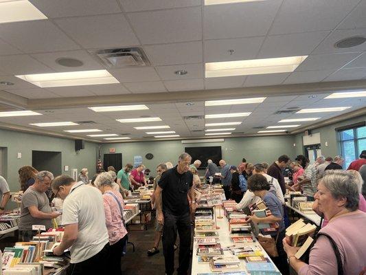 Enthusiastic book sale shoppers! Total fun!