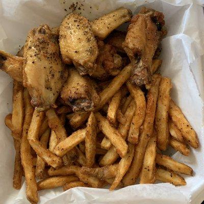 W3. Lemon Pepper Wings Combo