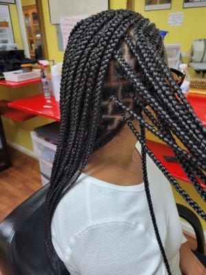 Corn rolls with knotless box braids