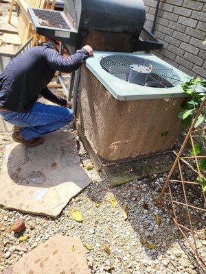 Take condenser  apart to ensure  proper cleaning