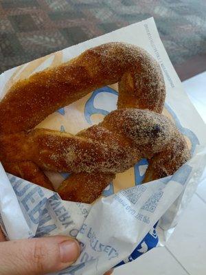 Cinnamon Sugar Pretzel