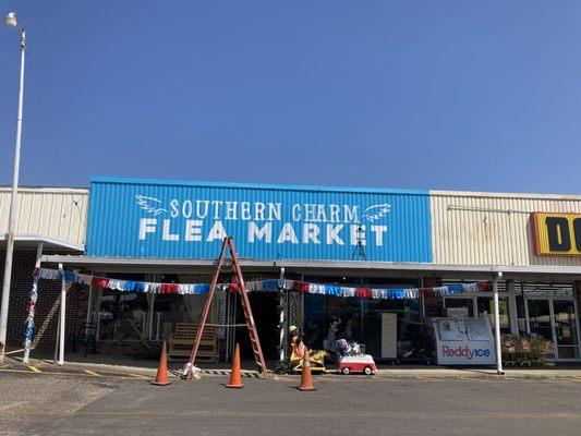 Southern Charm Flea Market