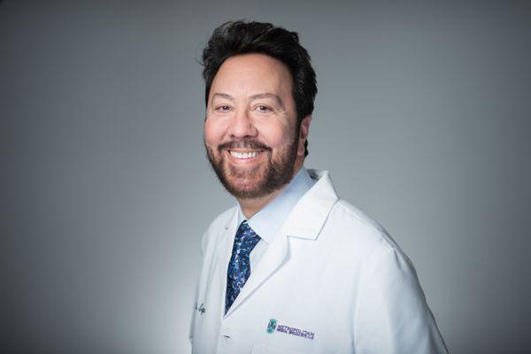 Kevin Erfan,MD