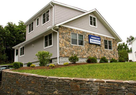 12 Barristers Row, Wappingers Falls NY