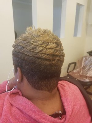 Short cut with hi lift color