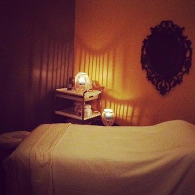 massage/wax room