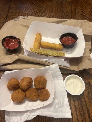 Mozzarella sticks, fried mushrooms and fried pickle spears