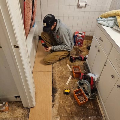 New subfloor and flooring install