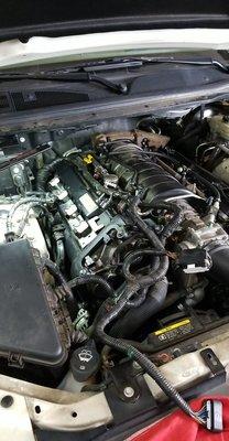 valve cover gasket job on a Cadillac SRX 4.6 V8 Northstar