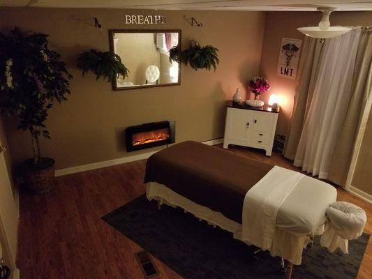 Our peaceful relaxing massage room.