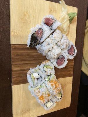 Charleston and spicy tuna roll