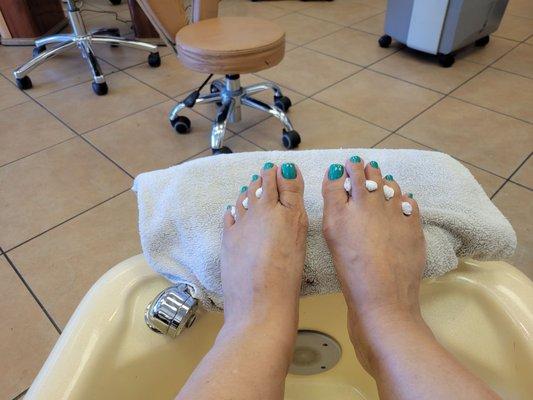 Just got my pedicure done this afternoon. So happy with it! Thanks Mai!