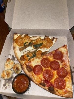 Pepperoni slice, chicken vodka slice, garlic knots