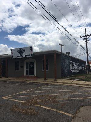 The Guy's Old Fashioned Barbershop