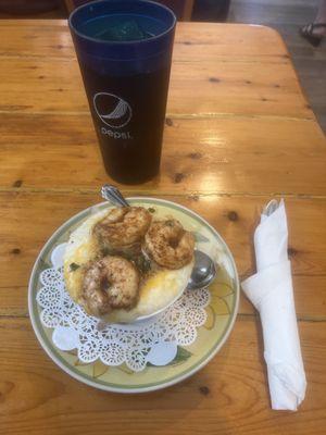 Shrimp and grits