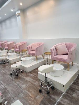 Luxury Nail & Brow Bar