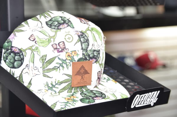 Spaced out design Lrg custom snapback