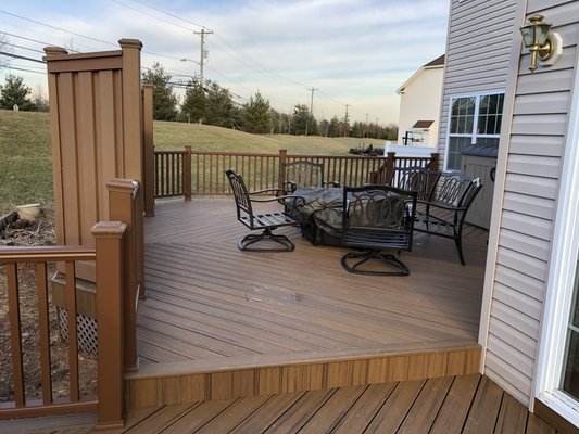 Trex Havana Gold Deck With Fence