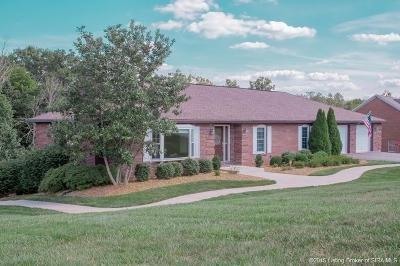 3884 North Luther Road Floyds Knobs, IN 47119 5 beds, 3 baths | Single Family Home  1.23 acre lot $364,900