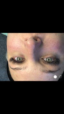 Full set of volume lashes by Trina