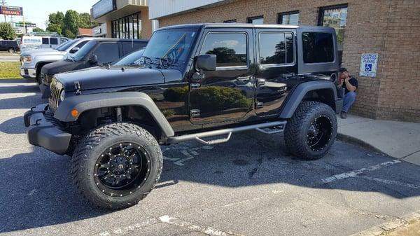 2016 Jeep Wrangler Unlimited with its new 4" Lift Kit, FUEL rims, and new Mud Gripper tires!