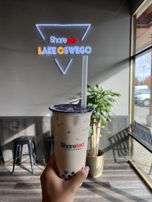 Classic oolong milk tea