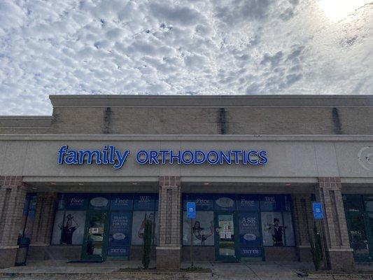 Family Orthodontics - Douglasville