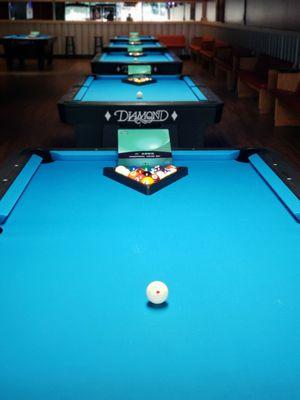 Professional diamond pool tables and great family Atmospher for all ages