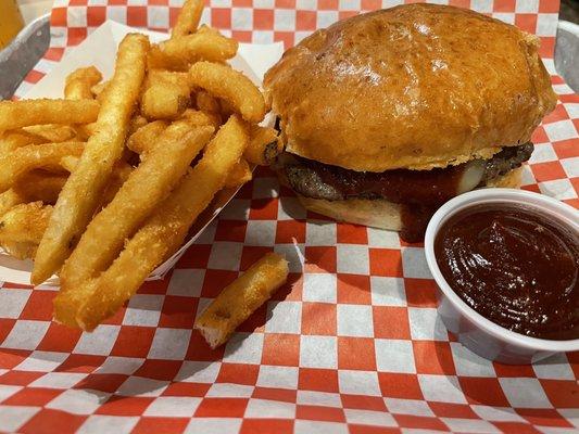 cajun barbecue burger