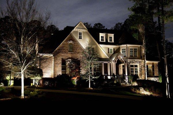 Professional Landscape Outdoor Lighting Installation & Design