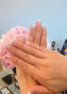 Dip French Manicure