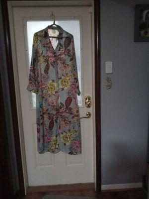 Polyester dress.. Need shortened.