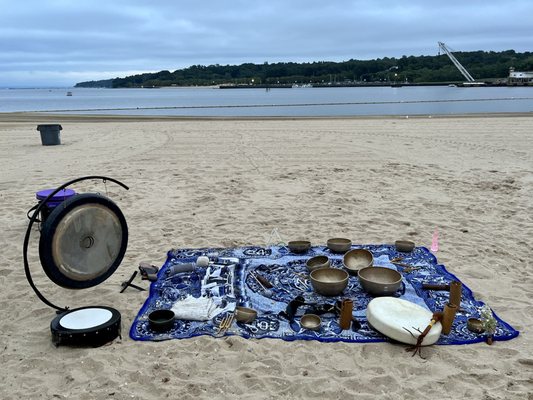 Sound bath on the beach