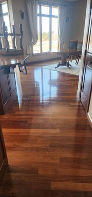 This and ext 6 pics are same home. This customer loves her oak wood to be nice and Shiney clean. This is finished work