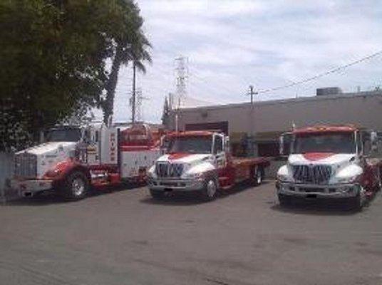 Heavy duty and medium duty towing