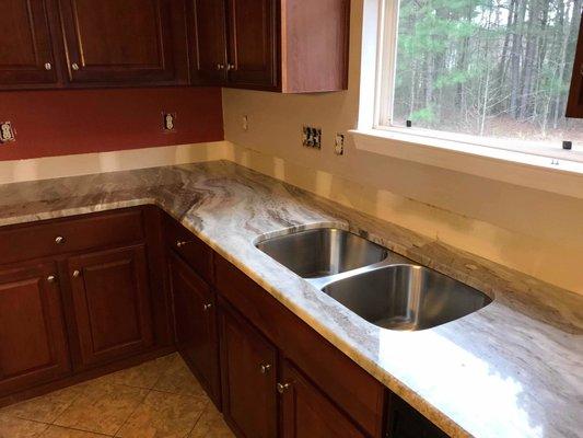 Granite/Quartz Countertops!