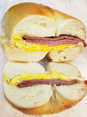 Shake Hands with Taylor Ham, Egg, and Cheese Bagel Sammich!!