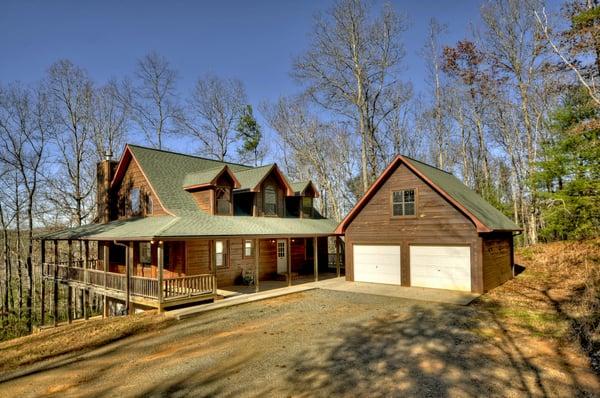 Cabins with large acreage