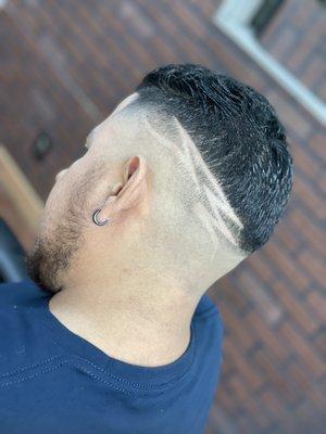 Dising by Josue at New Style Barber Shop.  11918 Hawthorne Blvd Hawthorne Ca 90250