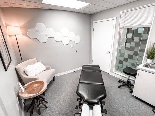 Chiropractic treatment room