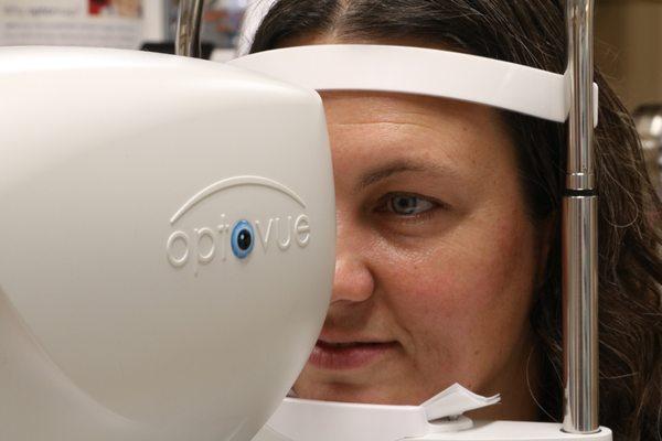 Take advantage of the latest eye testing technology.  Ask us about our Optomap/iWellness package.