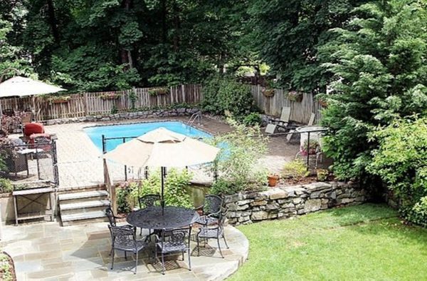 Secluded, private, beautifully landscaped yards