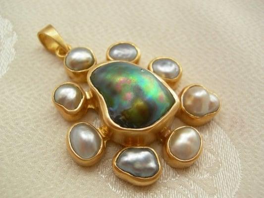 Opal pendant