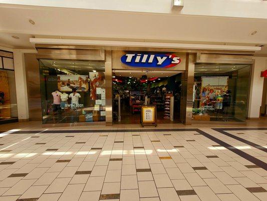 Tillys