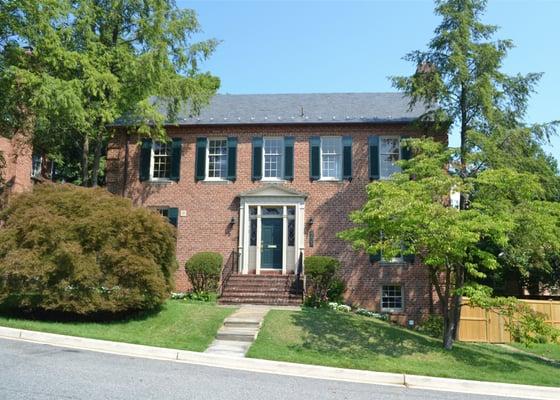 This Stately home in NW, DC