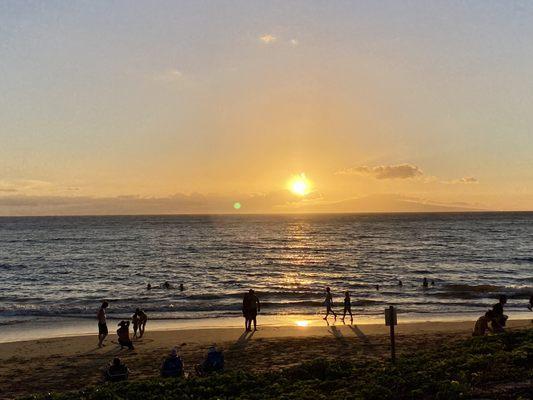 09.04.22 sunset view at Kamaole Beach Park in Kihei