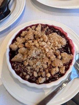 Some dessert (berry crumble?)