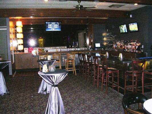 The Center Bar and Grill