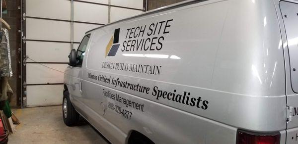 Vehicle graphics